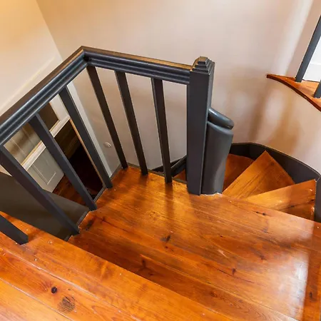 Music Shell By Lovelystay