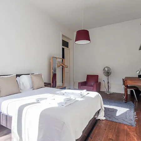 Apartman Music Shell By Lovelystay *