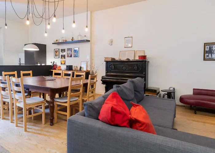 Music Shell By Lovelystay Apartament