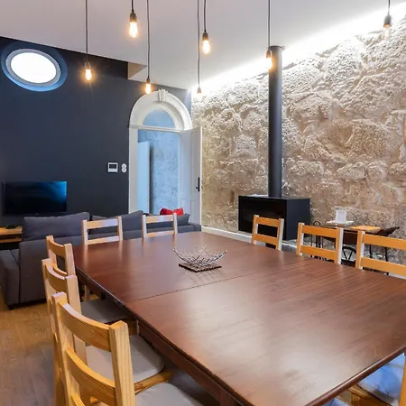 Music Shell By Lovelystay * 포르투